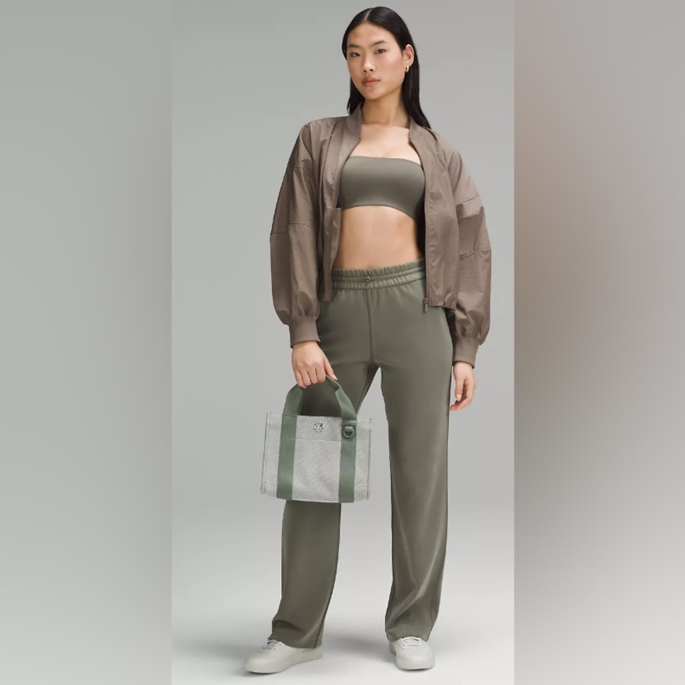 Lululemon Two Tone Canvas Mini Shoulder Tote Bag 4.5L Grey Eucalyptus/Ivory NWT - Picture 3 of 15
